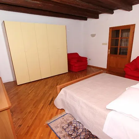 Ive Appartement *