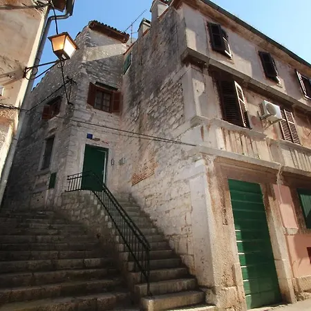 Ive Appartement Rovinj